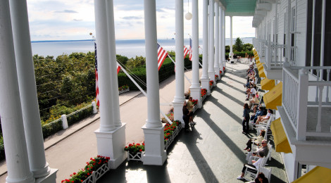 Grand Hotel porch di daily pleasure, su Flickr