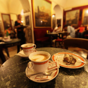 Caffè Greco di rsepulveda, su Flickr