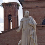 certaldo, statua di boccaccio